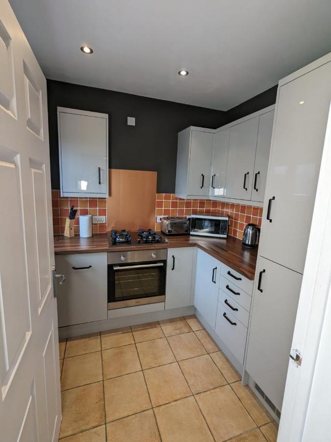 Stylish Modern Apartment, Free Secure Parking Allesley Eksteriør billede
