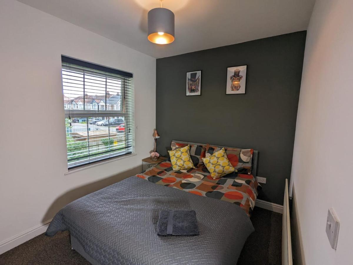 Stylish Modern Apartment, Free Secure Parking Allesley Eksteriør billede